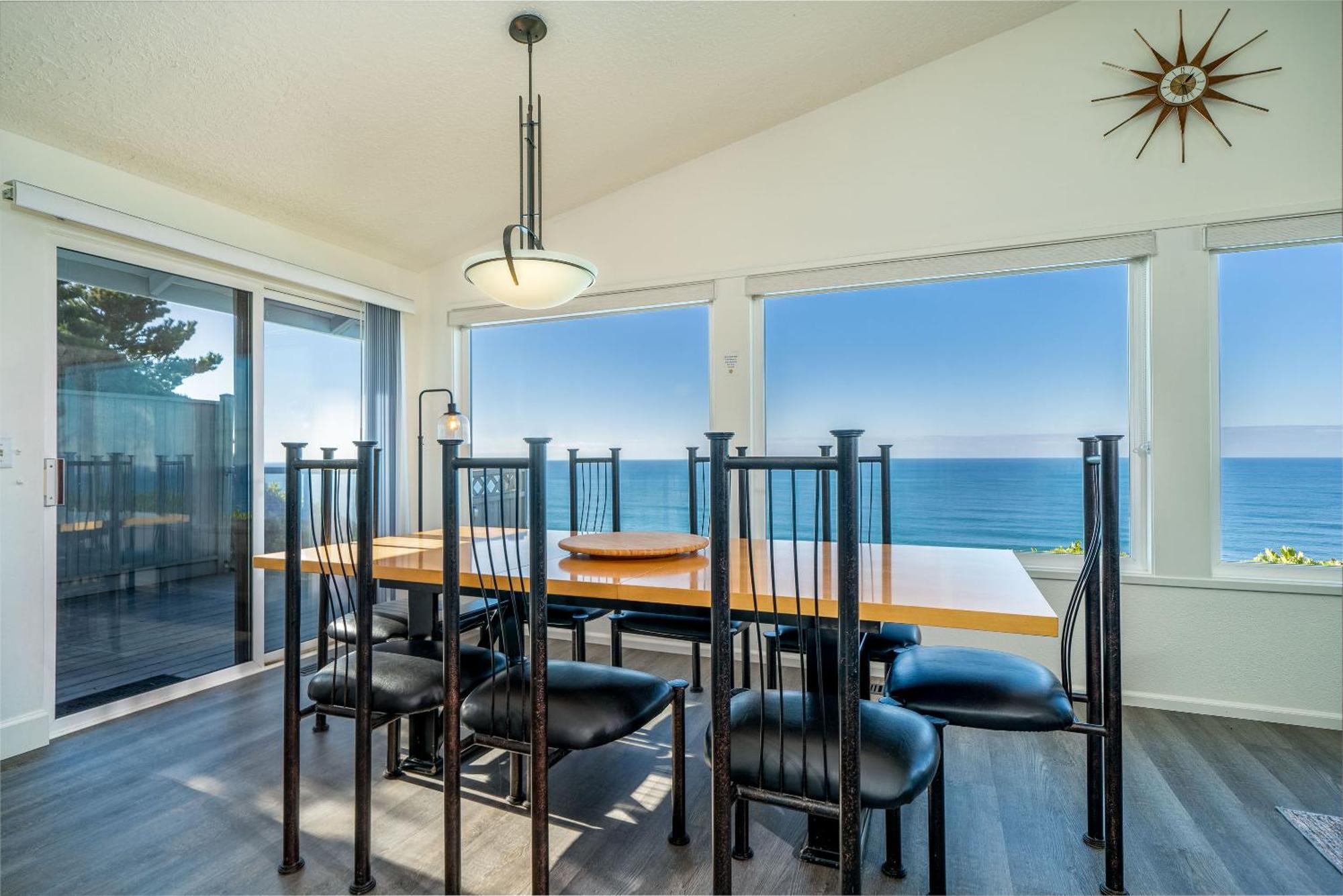 Lawton'S View Villa Lincoln City Ngoại thất bức ảnh